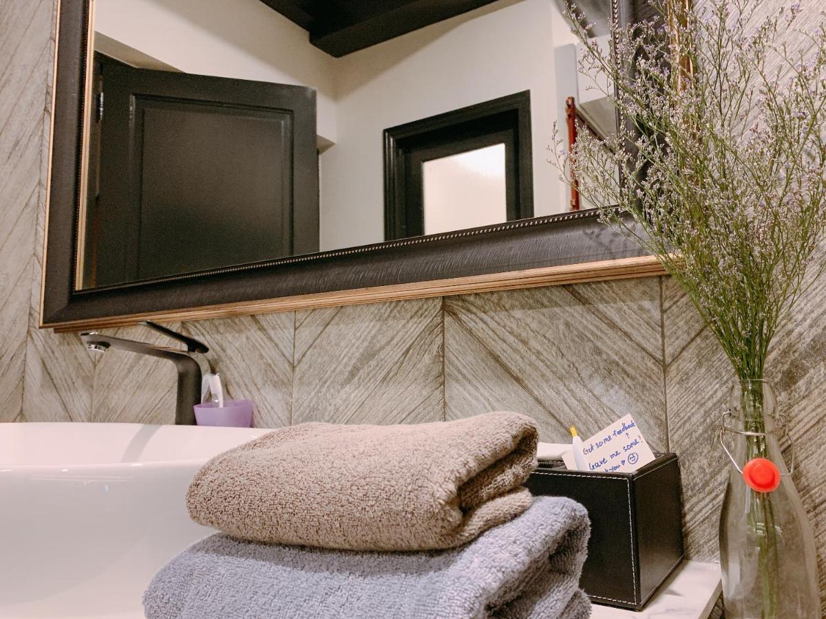 Luxurious Chinatown Hideaway Apartment โฮจิมินห์ซิตี้ ภายนอก รูปภาพ